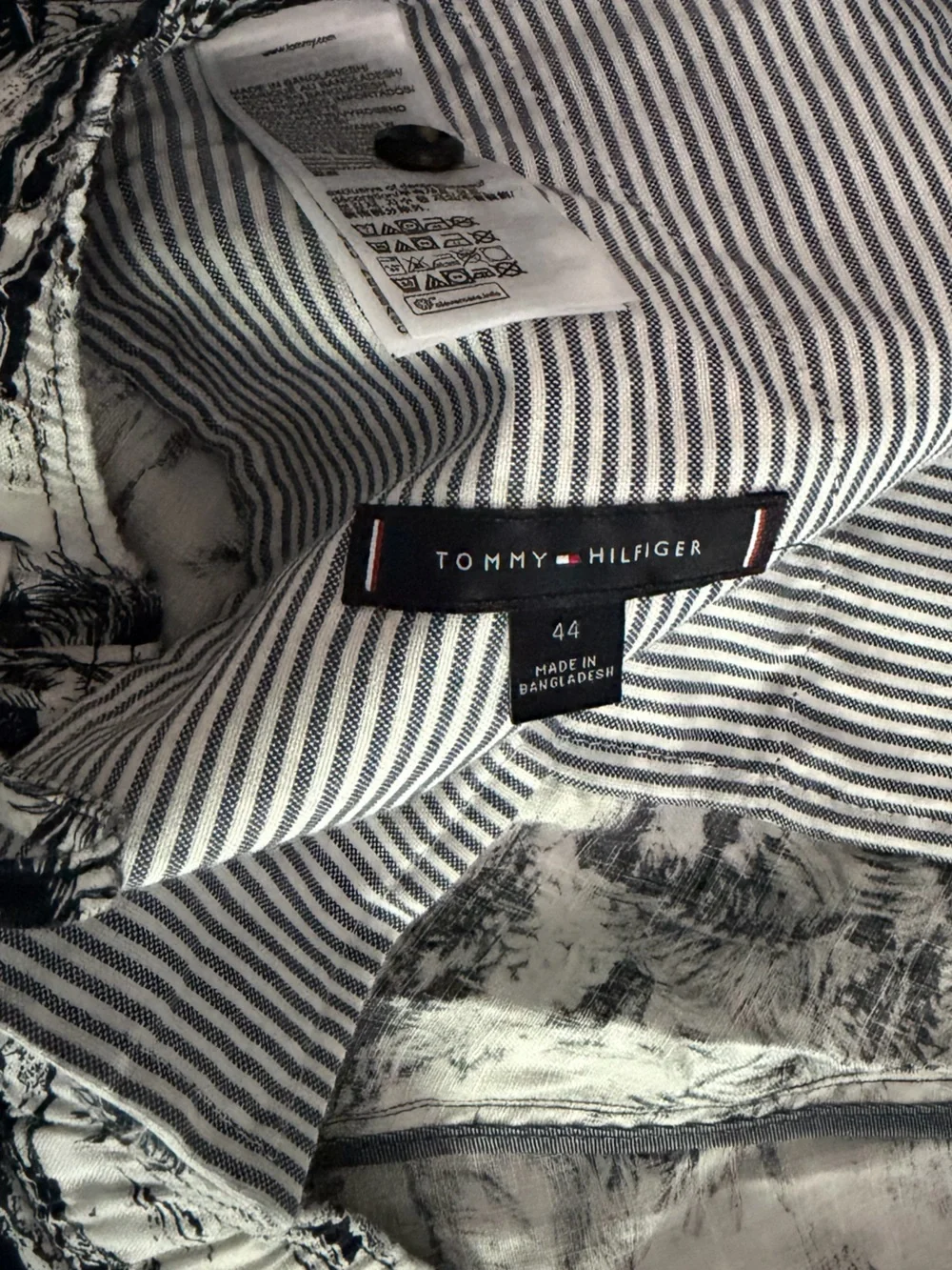 Tommy Hilfiger Black and White Tropical Print Men's Shorts